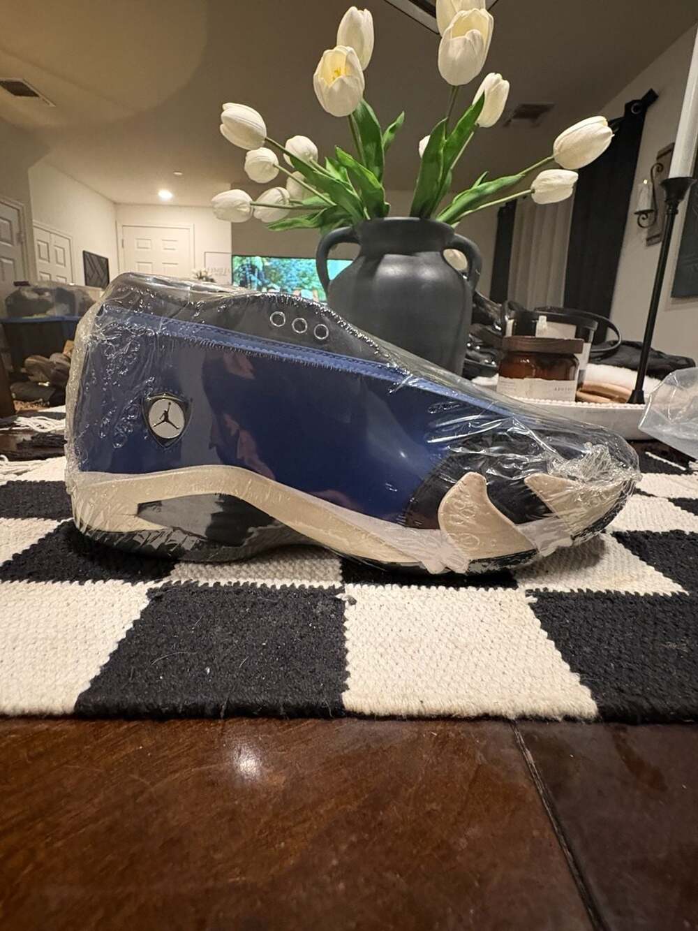 Air Jordan 14 Retro Low 'Laney' 2015 - Picture 1 of 6